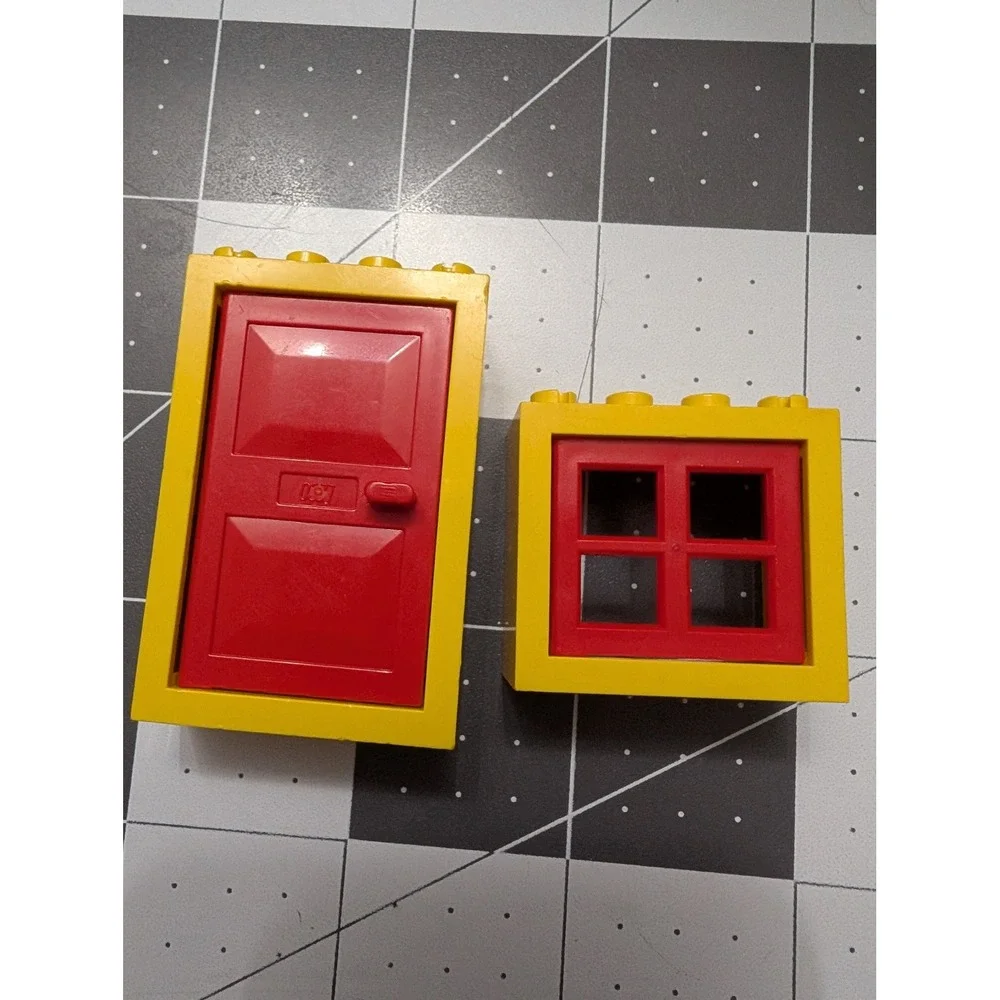 Lego‎ Branded Window & Door lot two yellow red replacement part